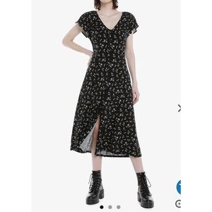 Hot Topic Yellow Rose Bud Midi Dress